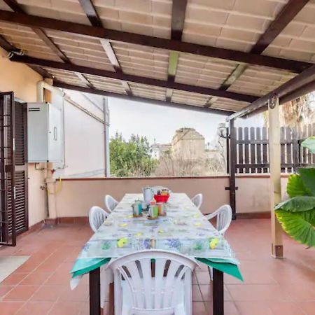 Appartamento Per Chi Ama Prendere Il Caffe In Terrazzo Roma Exterior foto