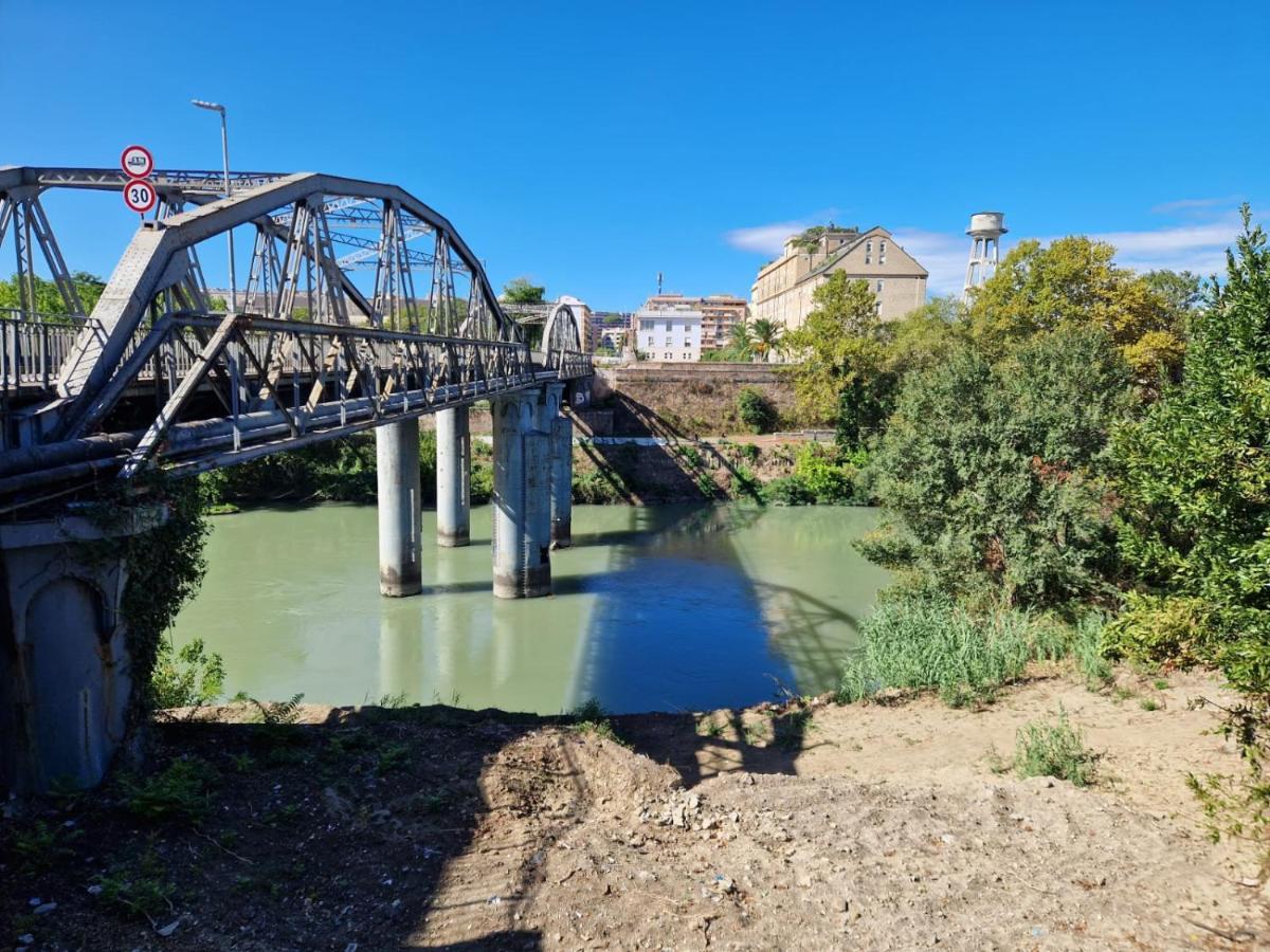 Appartamento Per Chi Ama Prendere Il Caffe In Terrazzo Roma Exterior foto